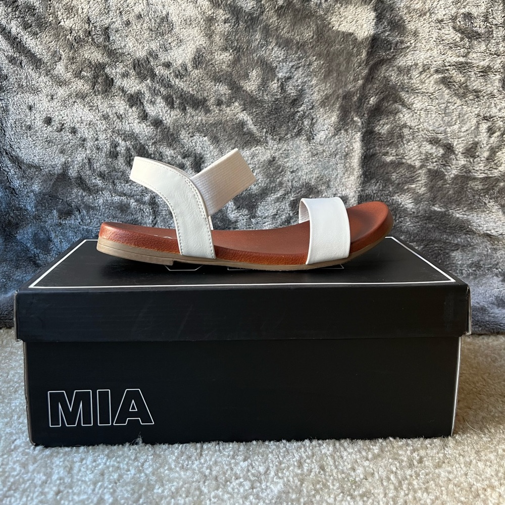 MIA Cindi White Sandals